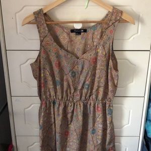 Breezy floral summer dress!